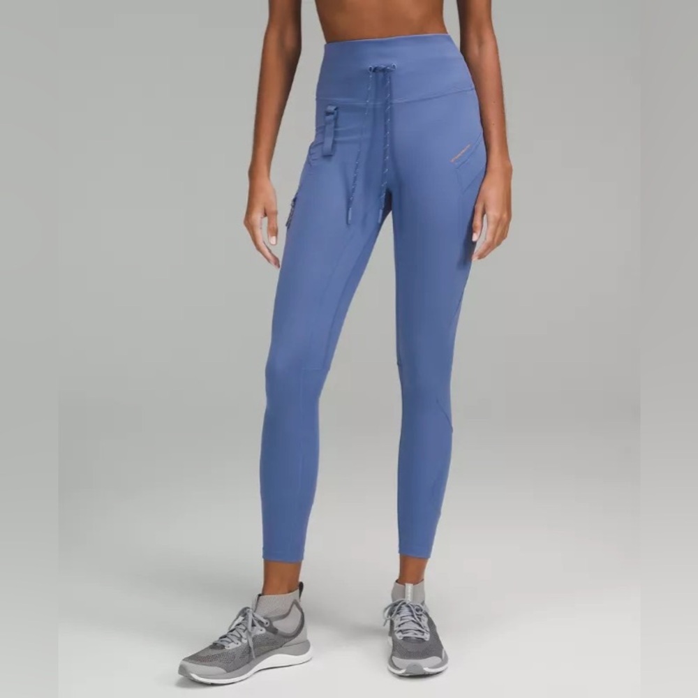 NWOT Lululemon SHR blue “dew drop” cargo high waist hiking leggings 25” rare